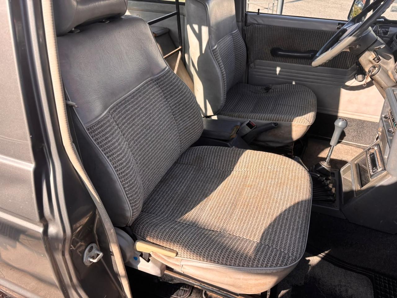 Mitsubishi Pajero 2.5 TD Metal-top