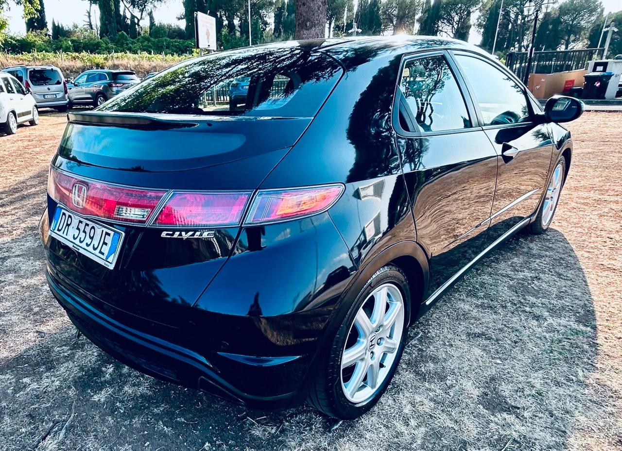Honda Civic 2.2 i-CTDi 5p. Elegance DPF LE