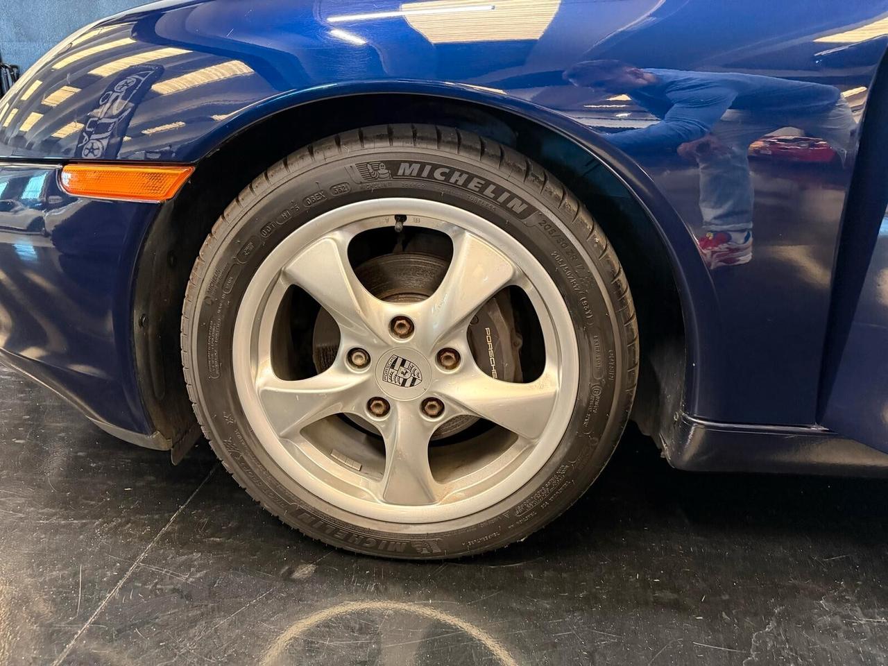 Porsche Boxster 986 2.7 asi
