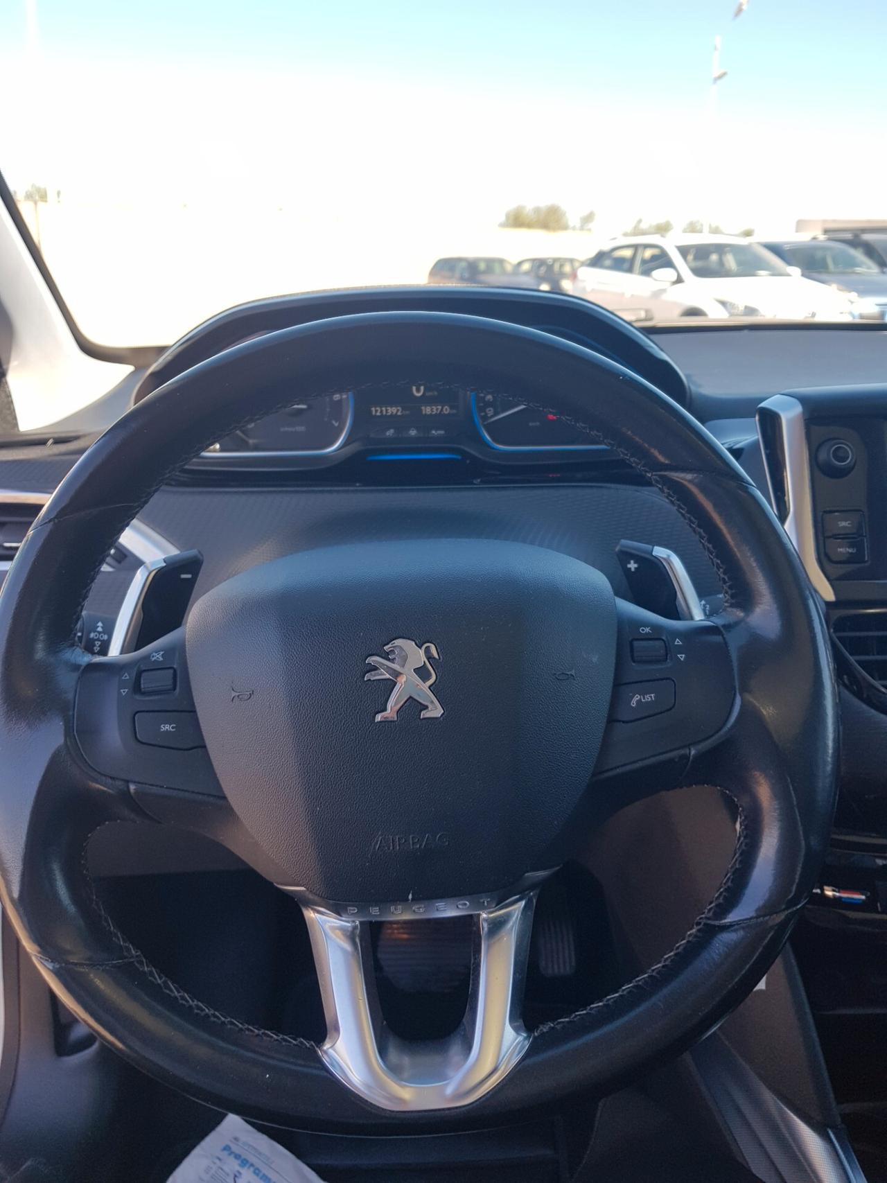 Peugeot 2008 PureTech 82 ETG5 S&S Allure