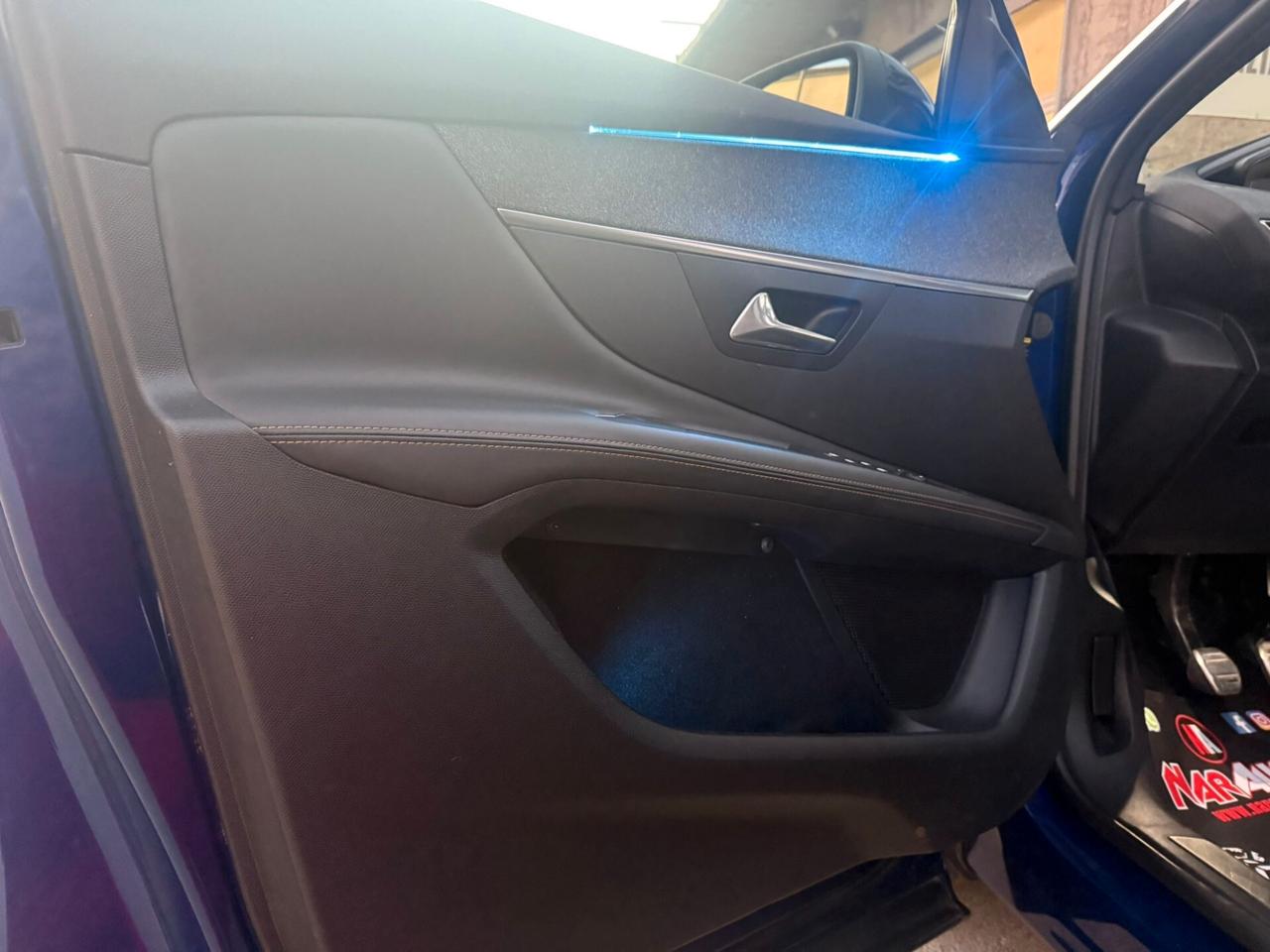Peugeot 3008 GT Line 1.6 BlueHDi 120CV