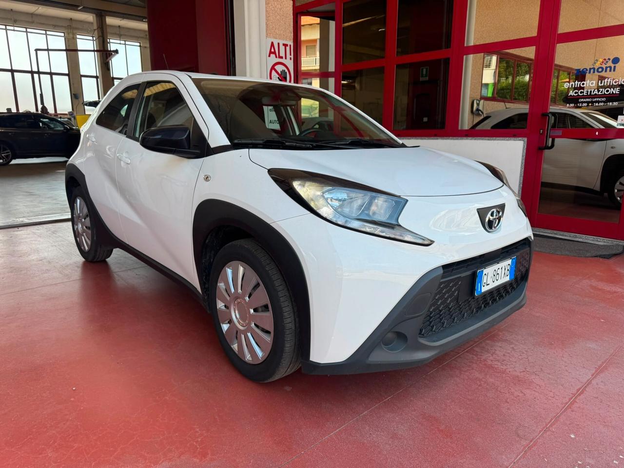 Toyota Aygo X 1.0 AUTOMTICA POSSIBILE FINANZIAMENTO