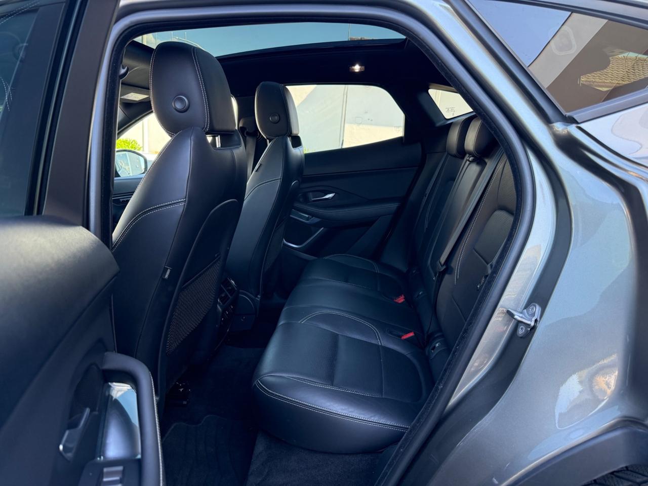 Jaguar E-Pace 2.0D 180 CV AWD aut. R-Dynamic