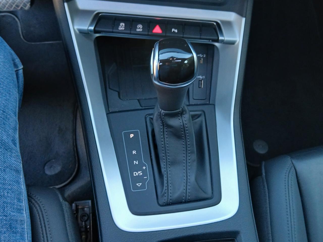 Audi Q3 35 TDI S tronic Business Advanced