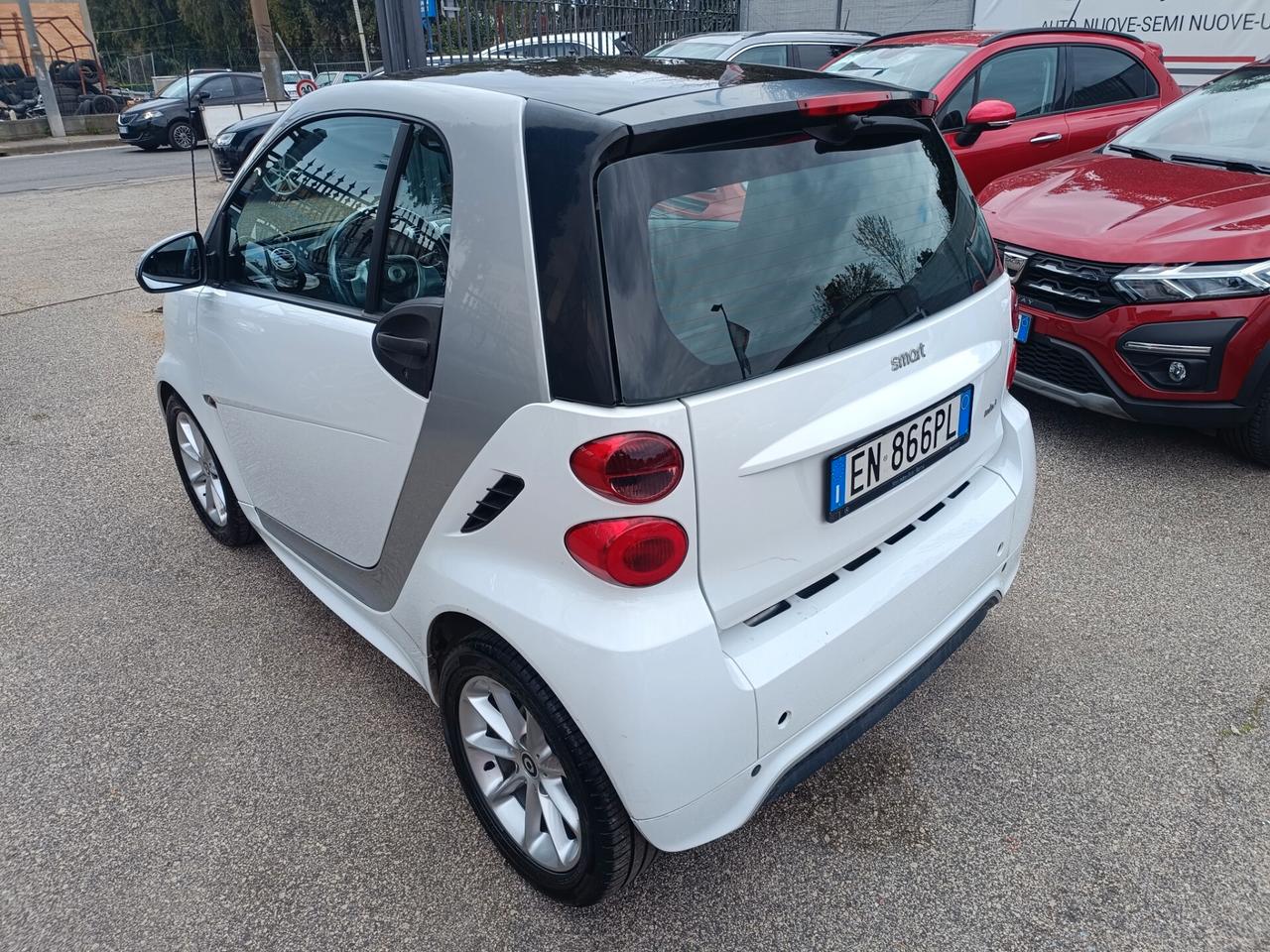 Smart ForTwo 1000 52 kW coupé passion