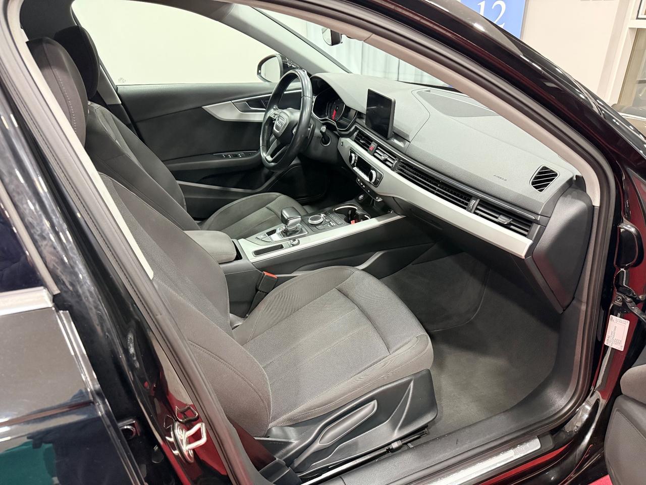 Audi A4 Avant 2.0 TDI 190 CV Business Sport S-tronic ''GARANZIA''
