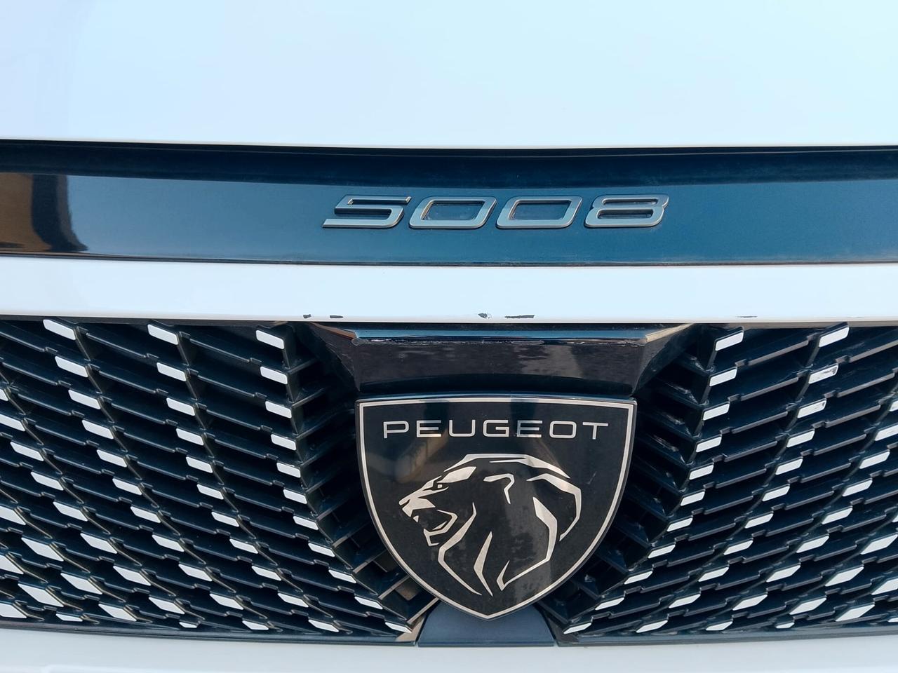 Peugeot 5008 Hybrid 145 e-DCS6 GT