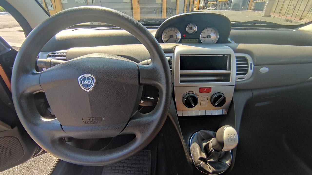 Lancia Ypsilon 1.3 MJT 90 CV NEOPATENTATI - 2008