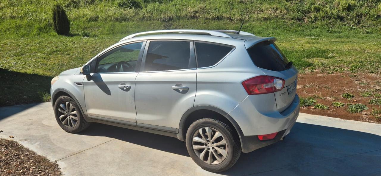 Ford Kuga 2.0 TDCi 140 CV 2WD Titanium DPF