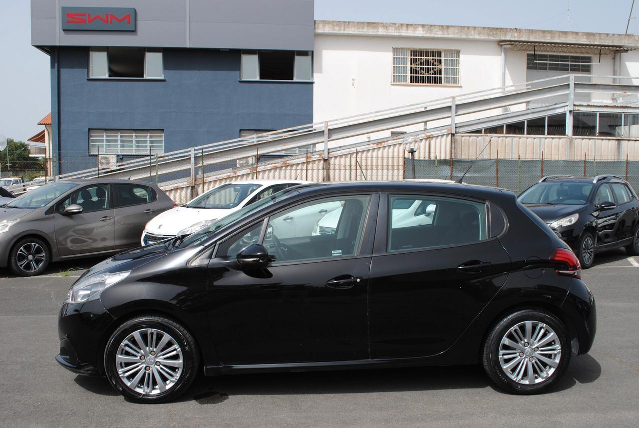 PEUGEOT 208 1.6 HDI 75 CV