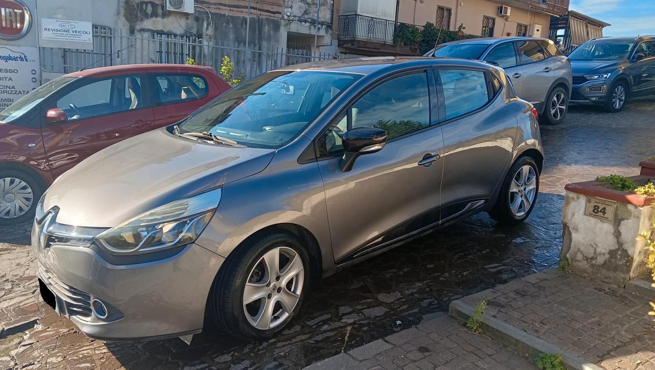 Renault Clio 1.5 dCi 8V 90CV EDC 5 porte Energy