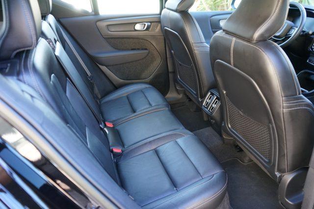 VOLVO XC40 T3 Geartronic Inscription Pari al Nuovo Certificat