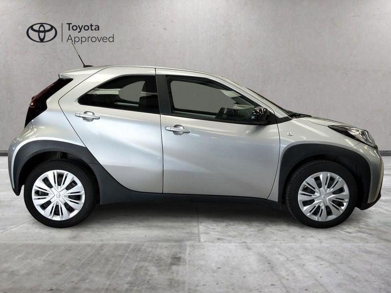 Toyota Aygo X 1.0B (72 CV) Active S-CVT