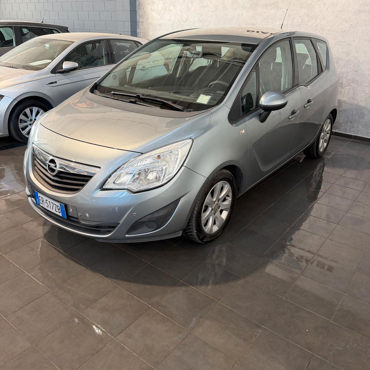 Opel Meriva 1.4 BENZINA NEOPATENTATI