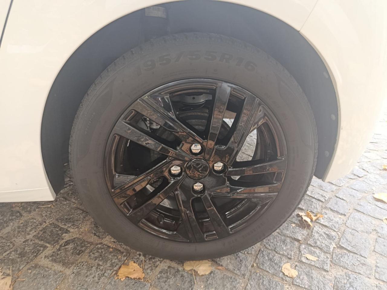 Peugeot 208 1.2 PureTech 75 Active #50783