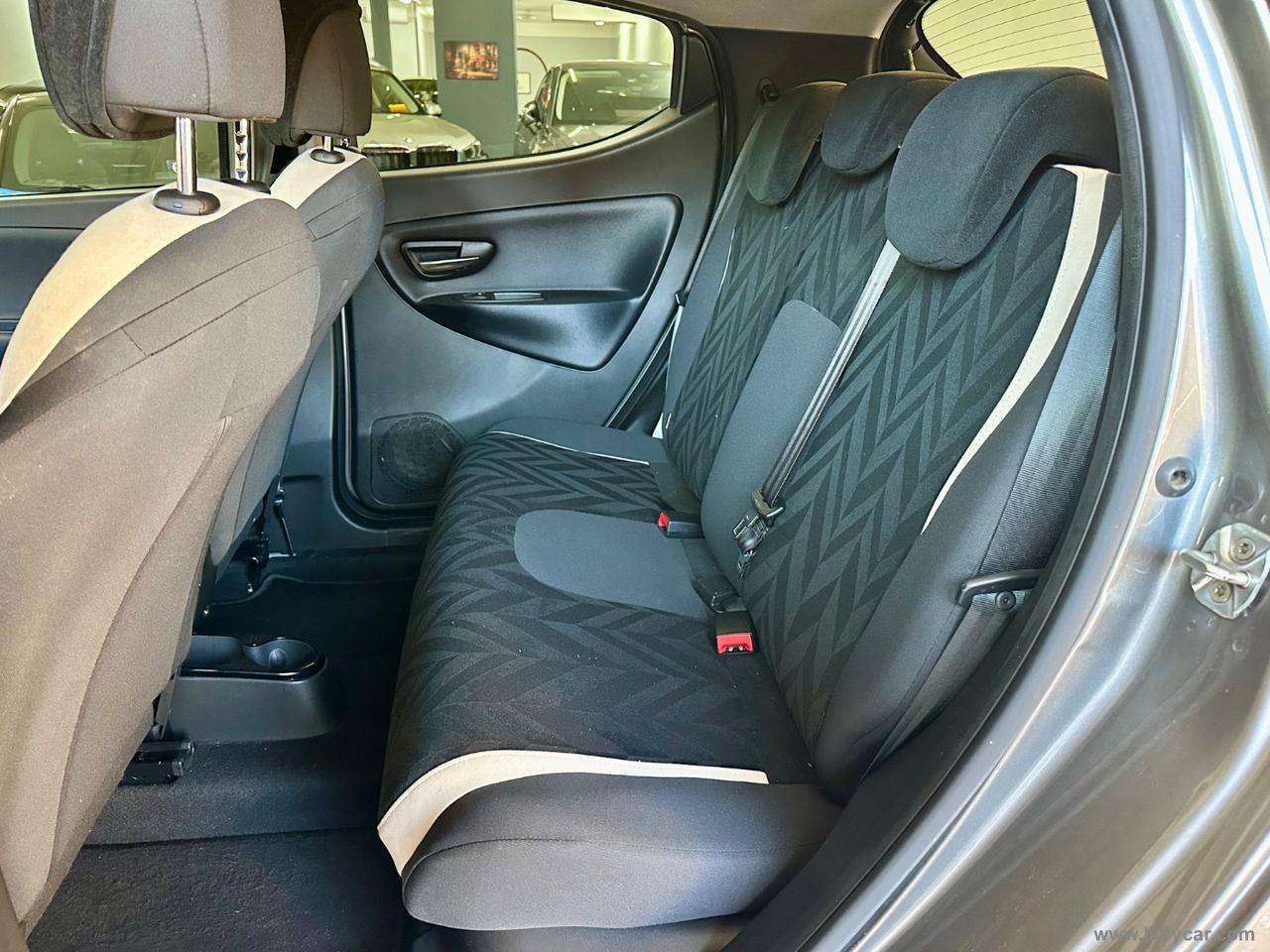 LANCIA Ypsilon 1.2 69 CV 5p. Gold EURO 6