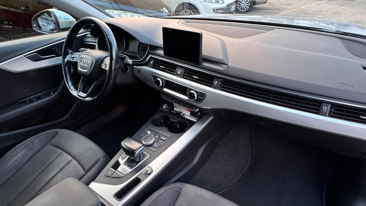 Audi A4 2.0 TDI 150 CV ultra S tronic Business Sport