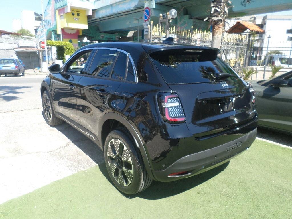 Fiat 600 Hybrid 100 CV DCT MHEV La Prima