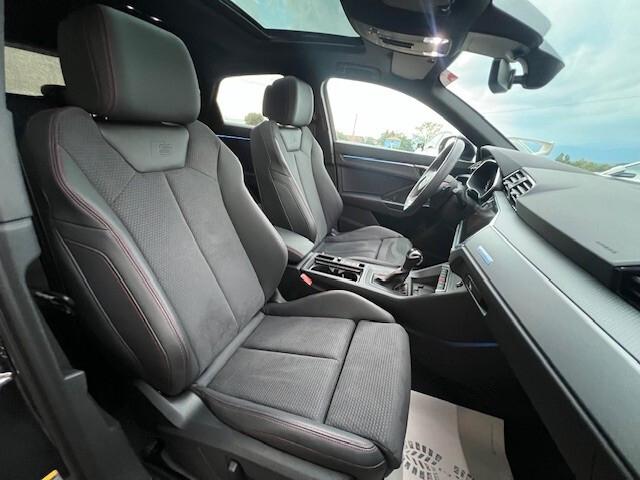 Audi Q3 Sportback 40 tdi Q. 200cv S-tr. S-line, Tetto, 19"