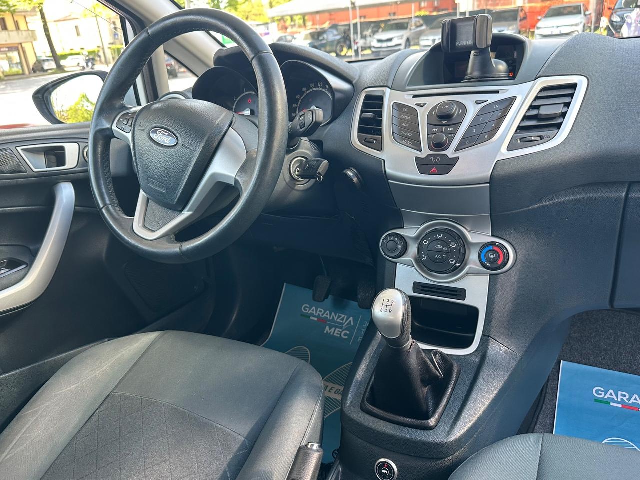 Ford Fiesta 1.4 5 porte Bz.- GPL Titanium