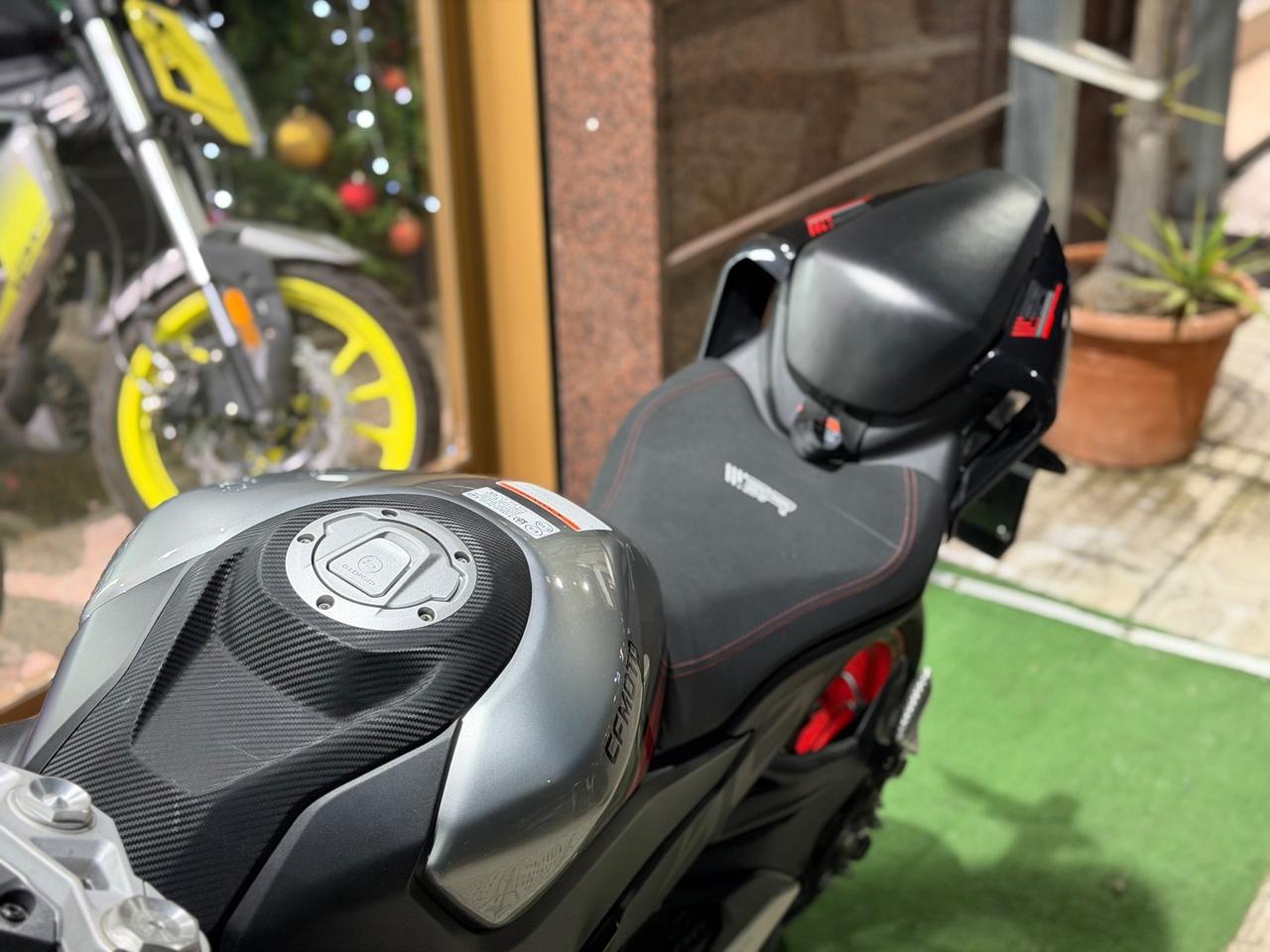 Cf Moto SR 450 2024 TUA A SOLI 60€ al mese!!