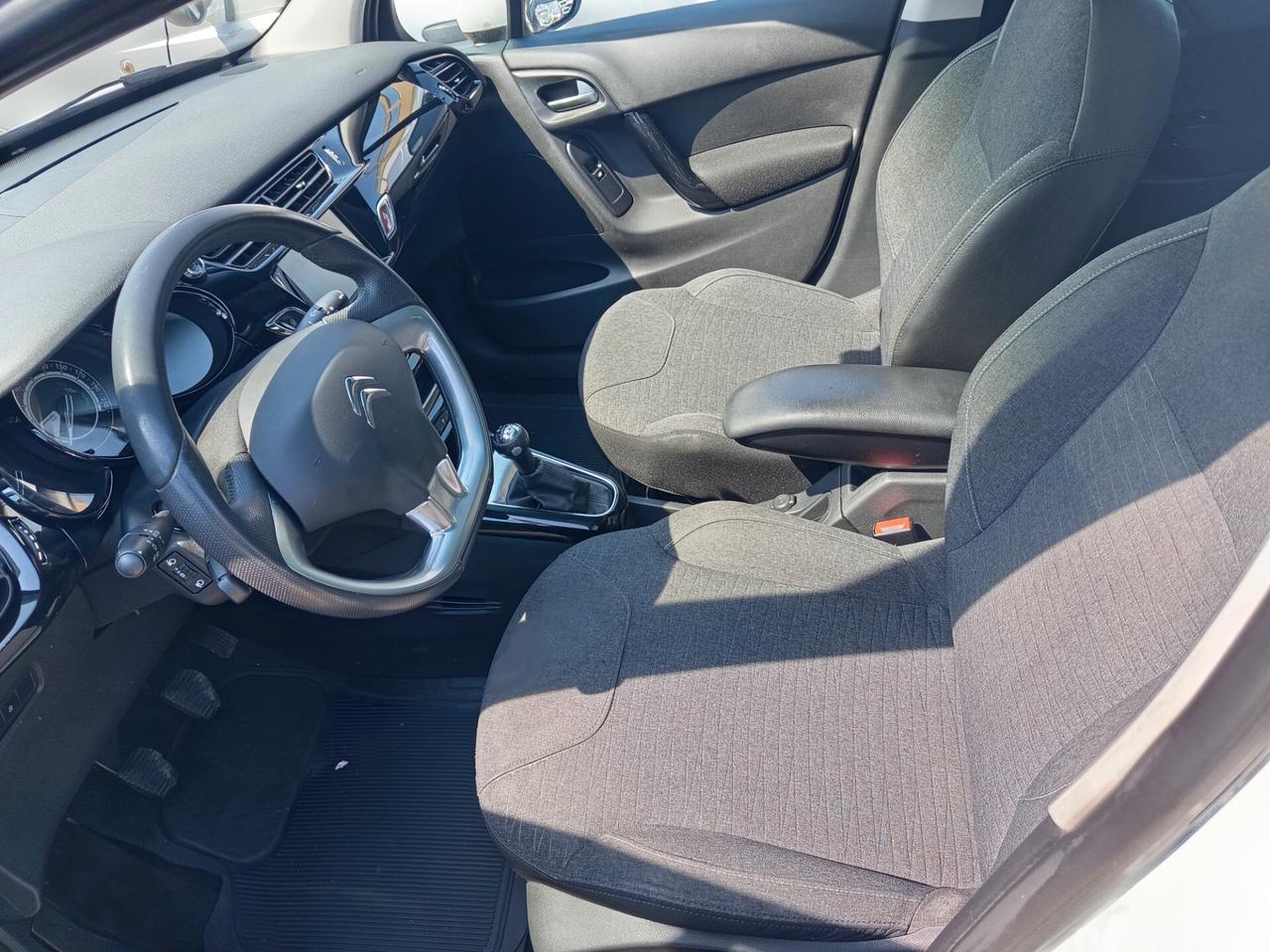 Citroen C3 1.2 EXCLUSIVE