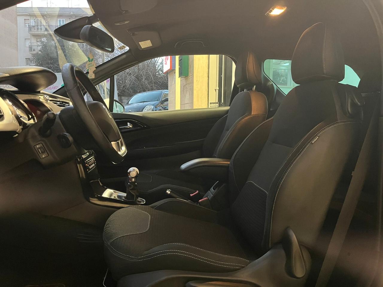 DS 3 1.6 - PERFETTA - 2010