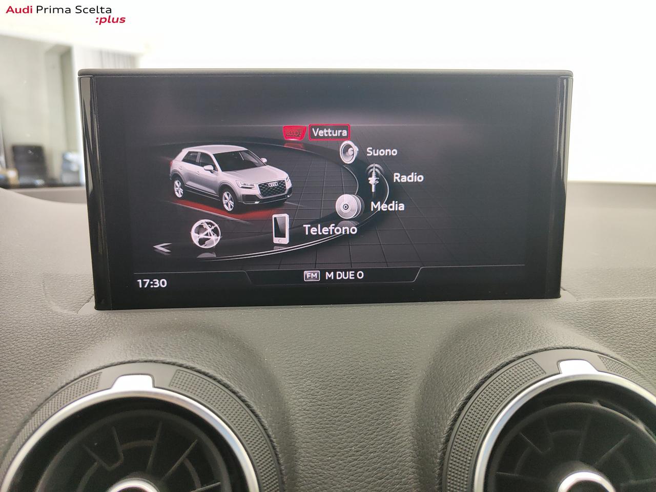 AUDI Q2 - Q2 35 TFSI S tronic Business