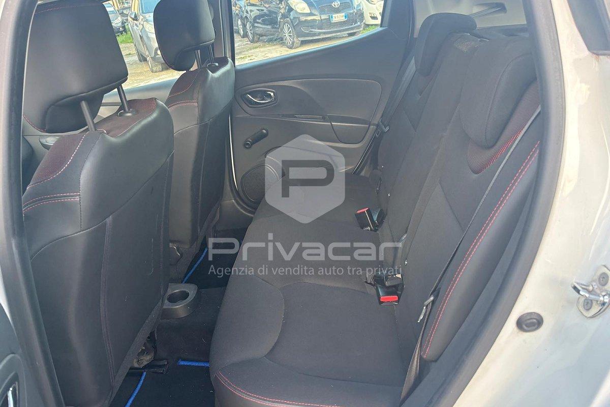 RENAULT Clio 1.2 75CV 5 porte Costume National