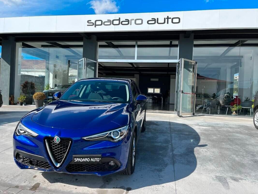 Alfa Romeo Stelvio 2.2 Turbodiesel 160 CV AT8 RWD Super