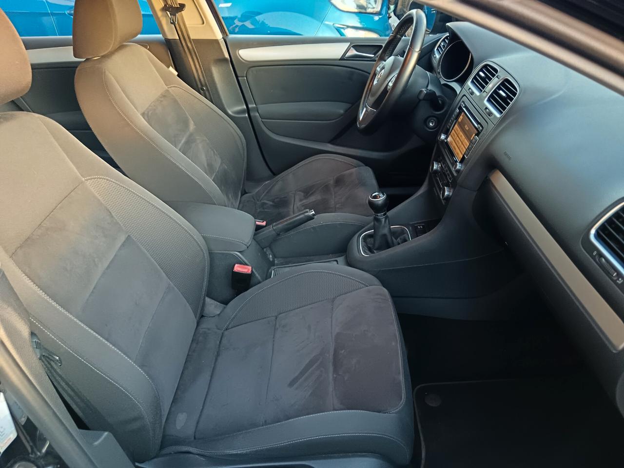 Volkswagen Golf 1.6 TDI 105CV NEOPATENTATI