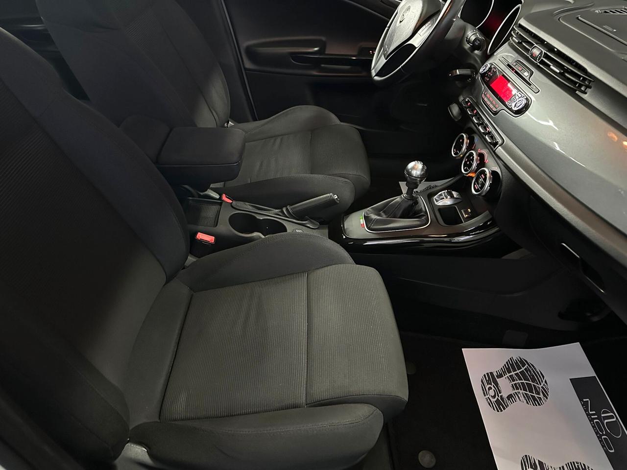 Alfa Romeo Giulietta 1.4 Turbo 120 CV GPL Distinctive