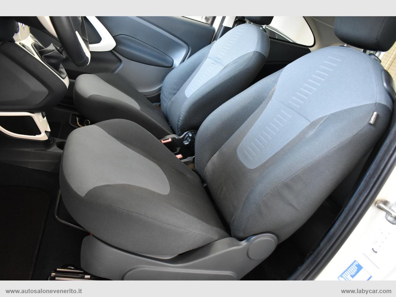 FORD Ka+ 1.2 8V 69 CV Titanium