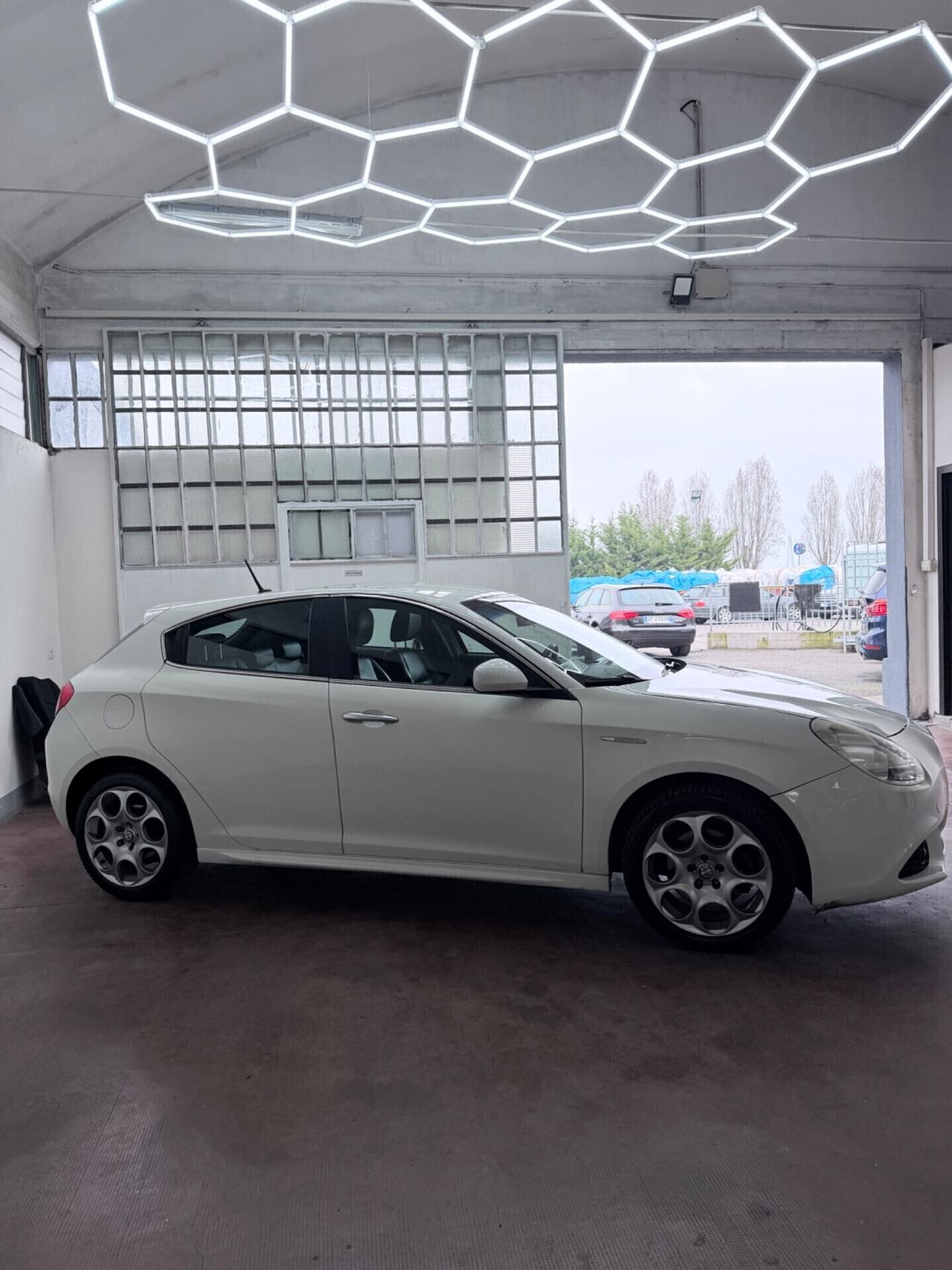 Alfa Romeo Giulietta 2.0 JTDm-2 170 CV Exclusive Automatico