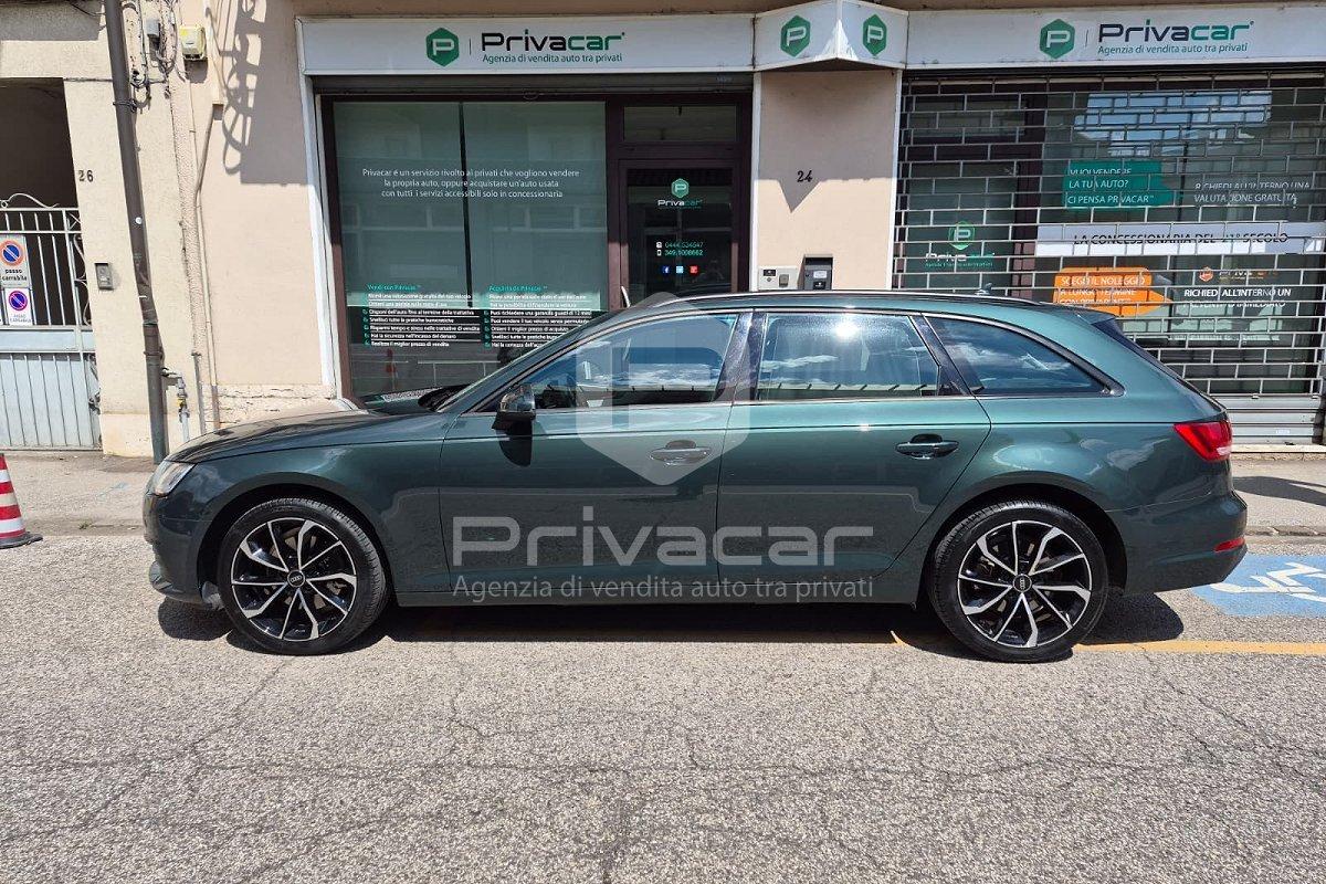 AUDI A4 Avant 30 TDI S tronic