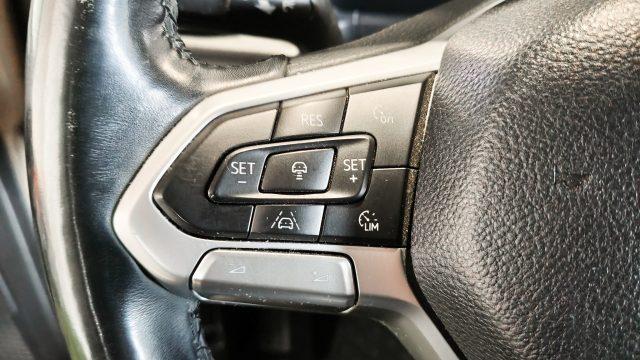 VOLKSWAGEN Amarok 2.0 TDI 205 CV 4MOTION aut. Life PREZZO + IVA