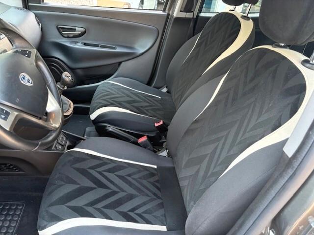 Lancia Ypsilon 1.2 69 CV 5 porte GPL Ecochic Gold