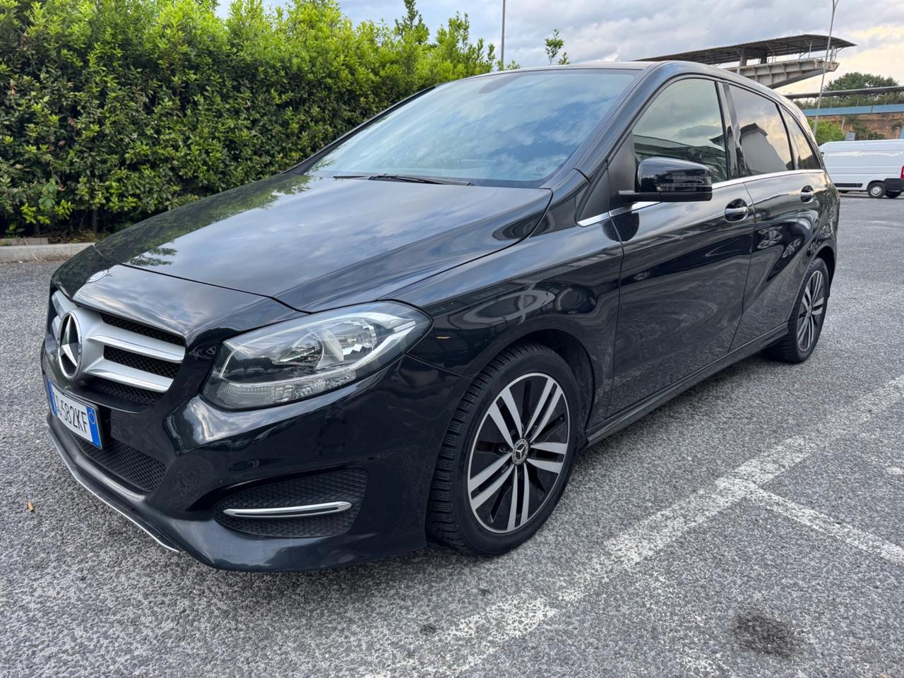 Mercedes-benz B 180 d Sport pelle navi camera