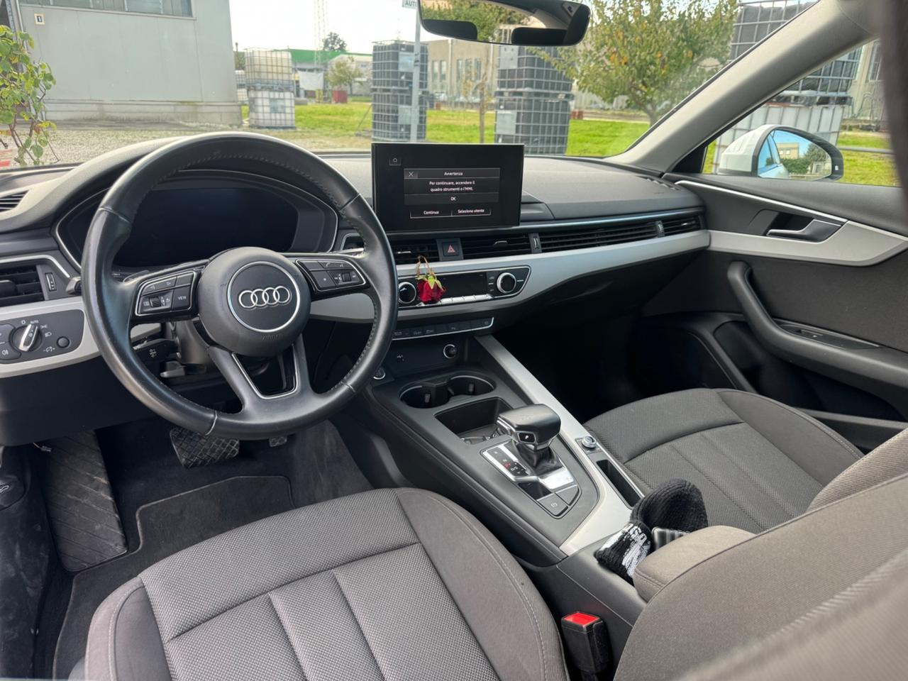 Audi A4 Avant 35- 2.0TDI/163Cv S tronic Business Advanced