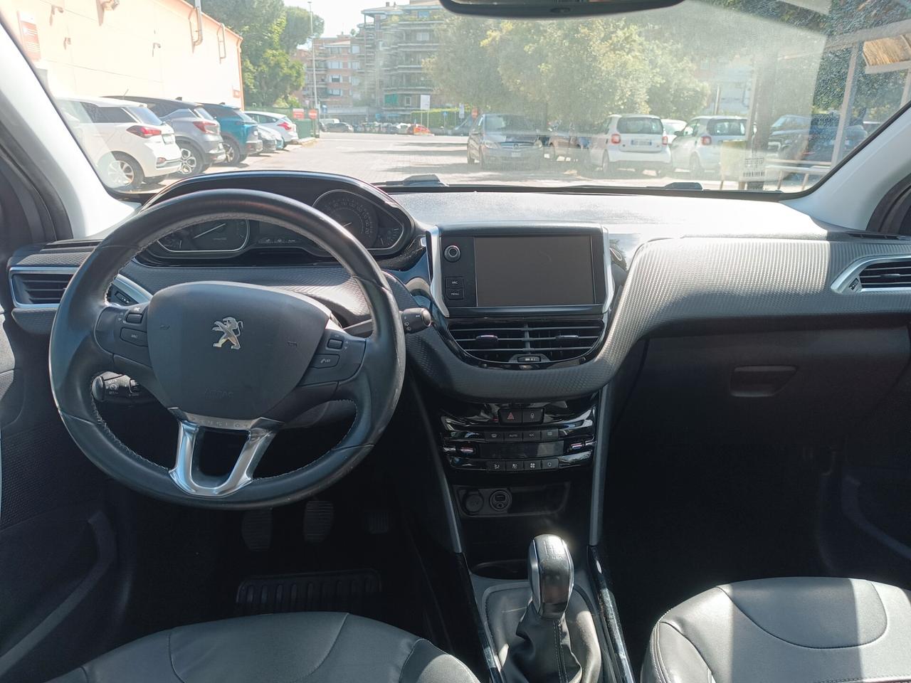 Peugeot 2008 PureTech 82 Allure