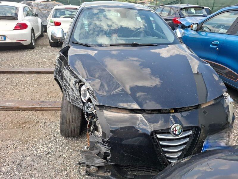 ALFA ROMEO GIULIETTA 1.4 BENZINAGPL SINISTRATA