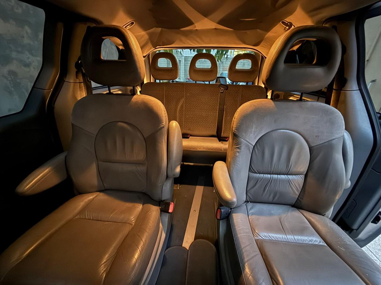 Chrysler Voyager Grand Voyager 2.5 CRD cat Limited