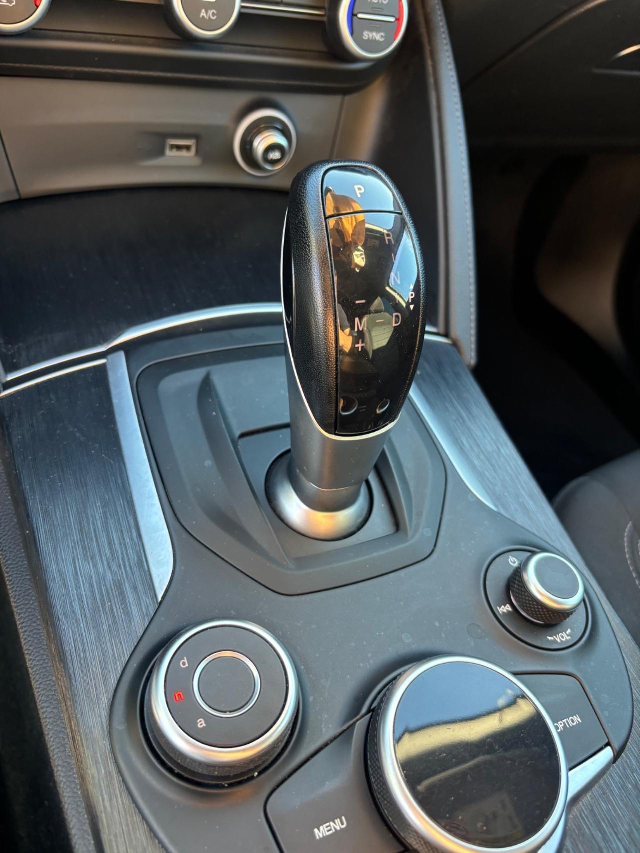ALFA ROMEO STELVIO 190CV Q4 AT8 110.000KM PERFETTA