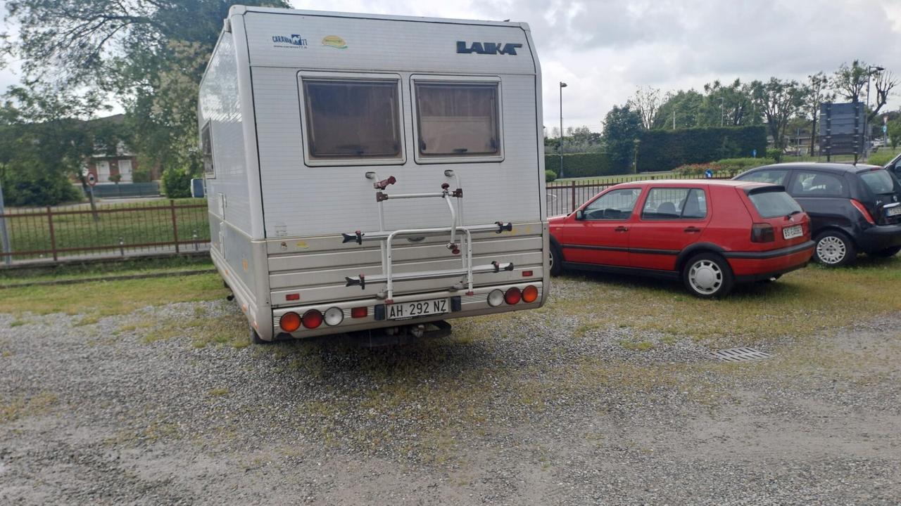 Laika IVECO 2.8 Ecovip 6
