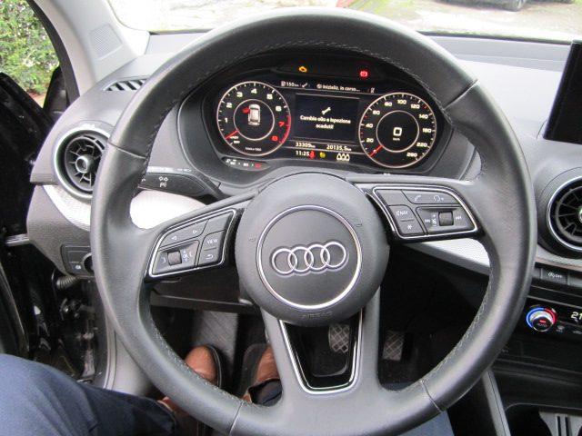 AUDI Q2 35 TFSI Business Advanced