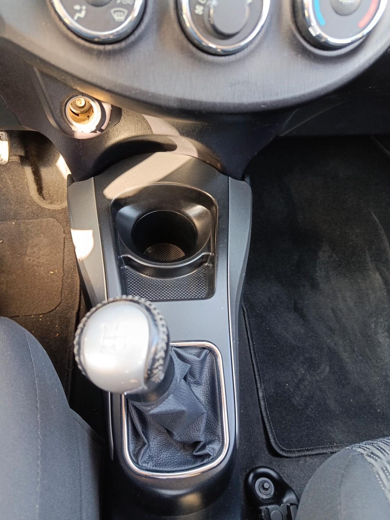 Toyota Yaris Active 1.0 5 porte benzina