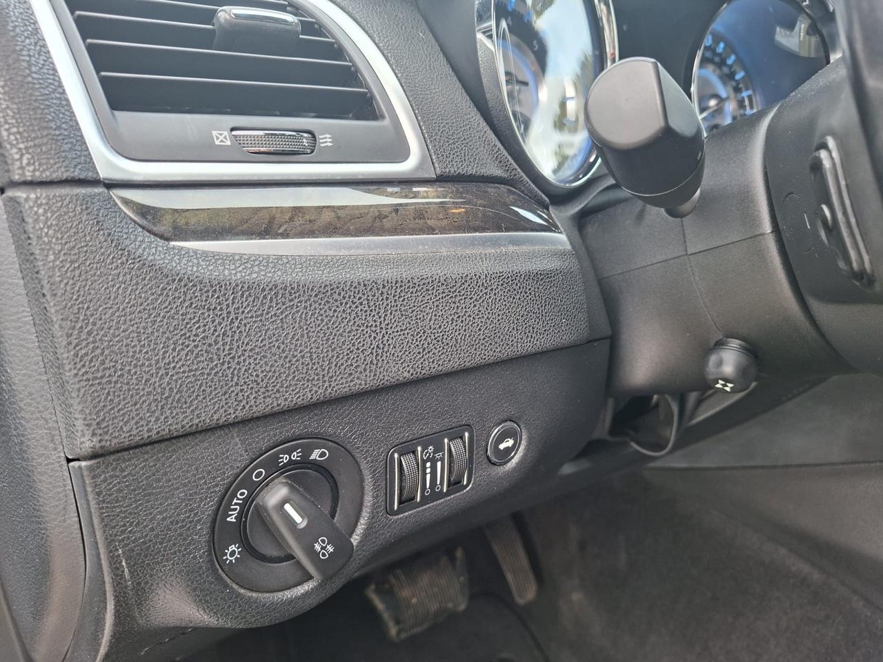 Lancia Thema 3.0 V6 Multijet II 190 CV Platinum km 120 mila