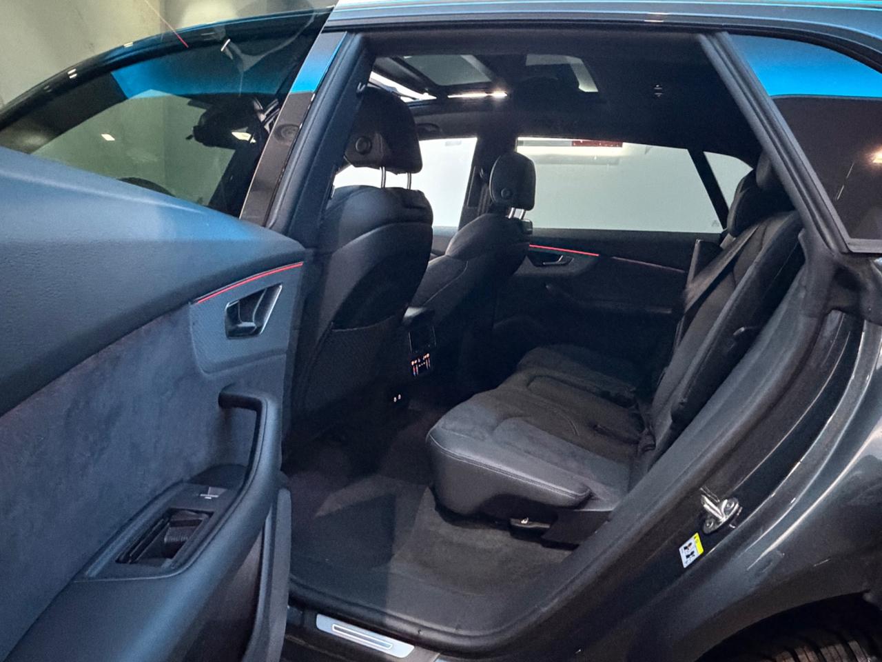 Audi Q8 SUV TDI quattro 210 kW tiptronic S line edition
