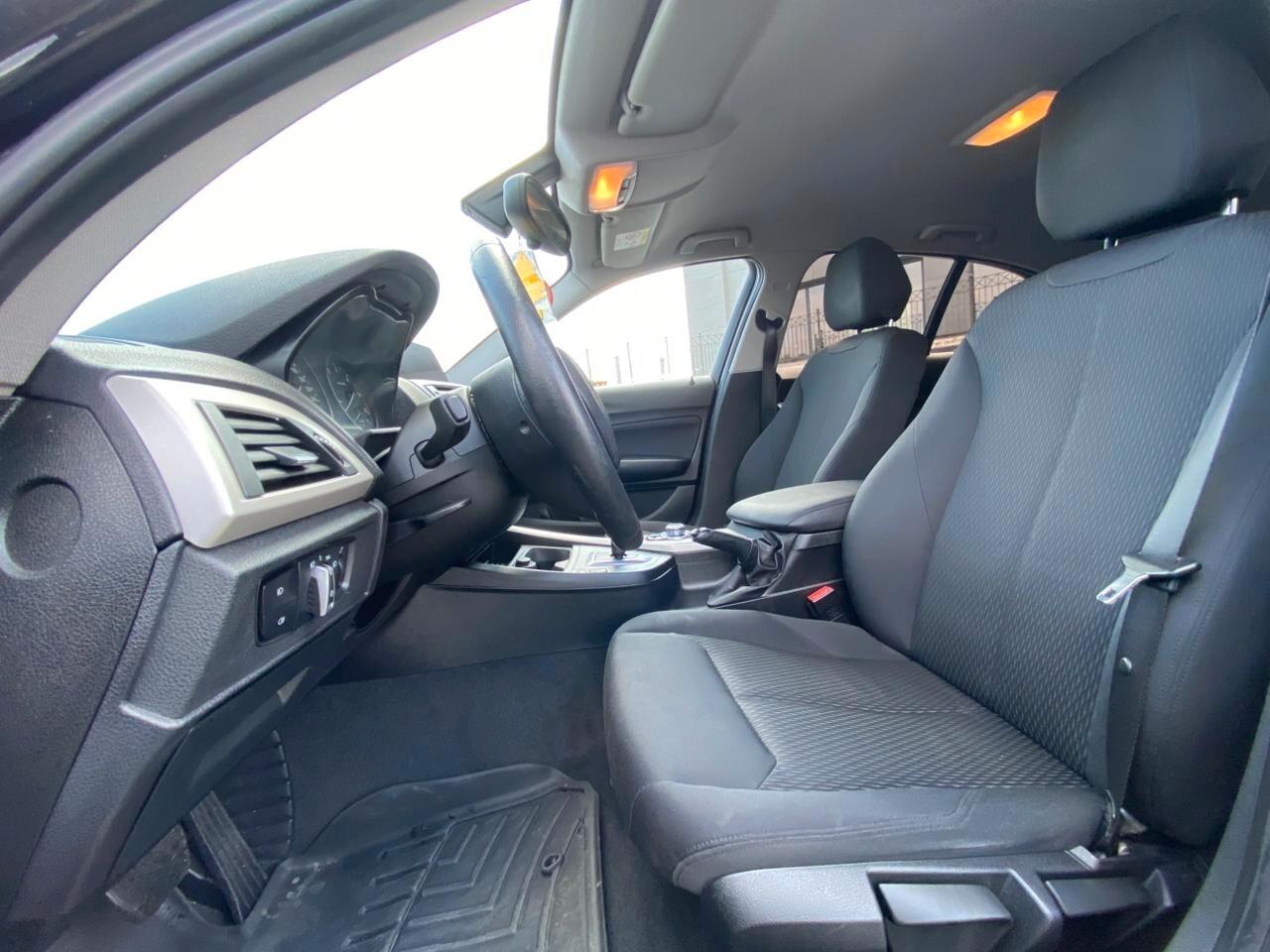 Bmw 118 118d 5p. Urban