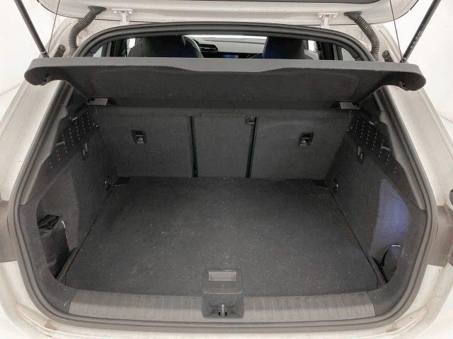 AUDI A3 SPB 30 G-Tron S-Tronic 2xS-Line FARI MATRIX, FULL